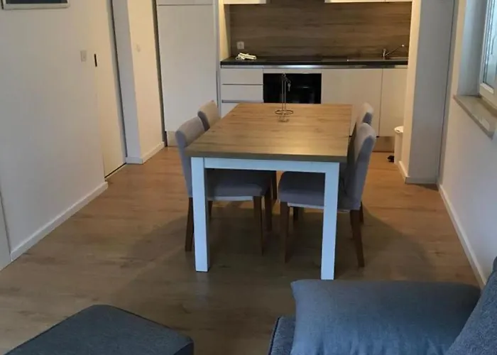 Maestral Apartment *
